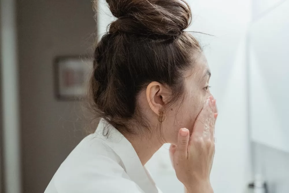 washing face with a soap is a common skincare mistake