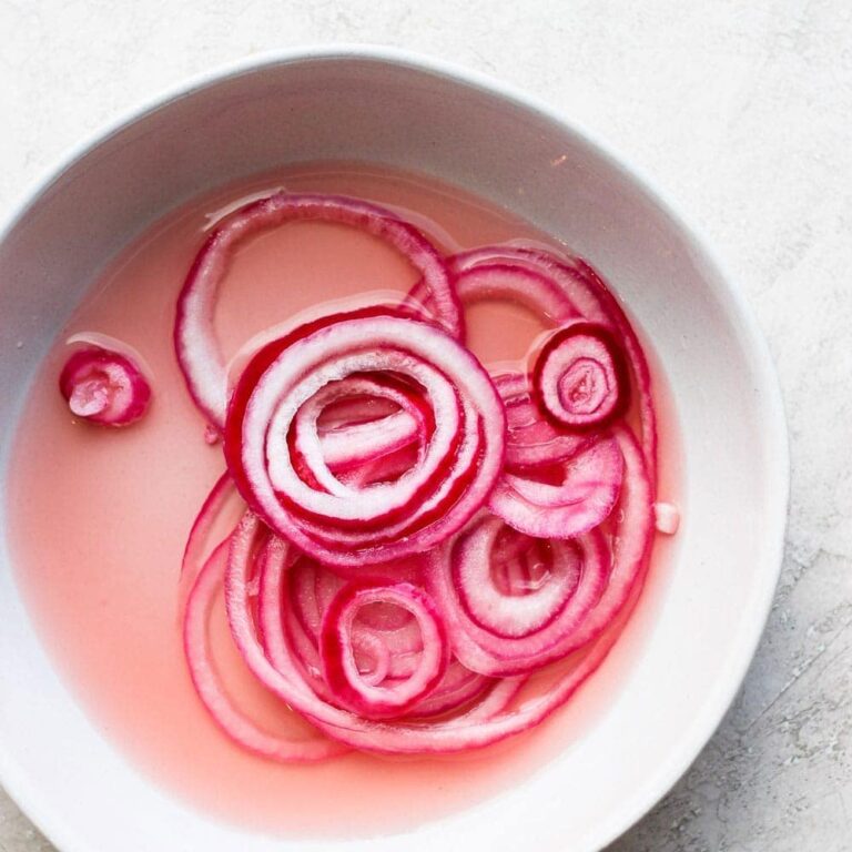 Quick Pickled Red Onions