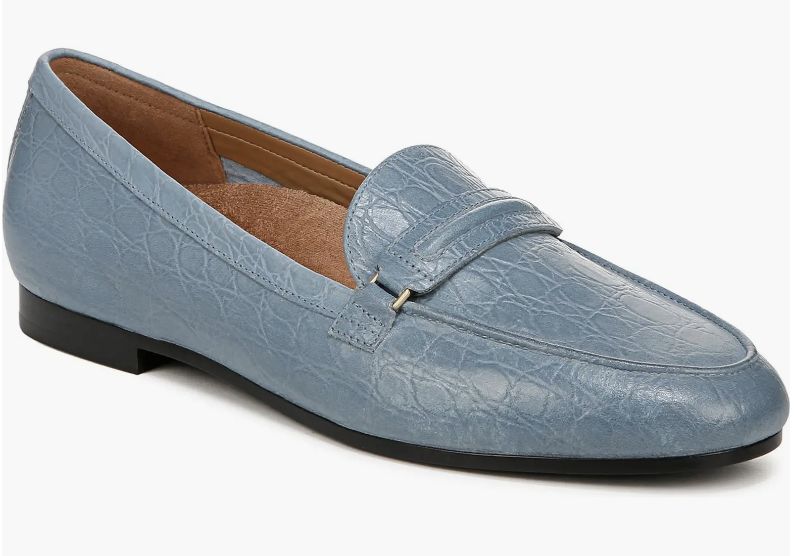 vionic newport loafers, a podiatrist approved nordstrom anniversary sale find