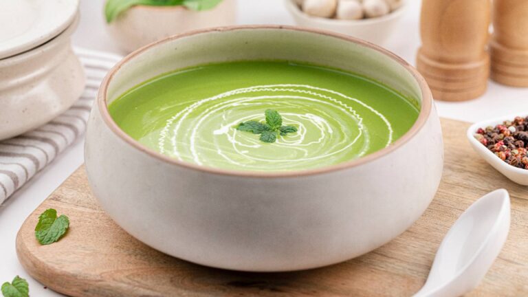 4 green vegetable recipes for a healthy diet: Soup, salad and more