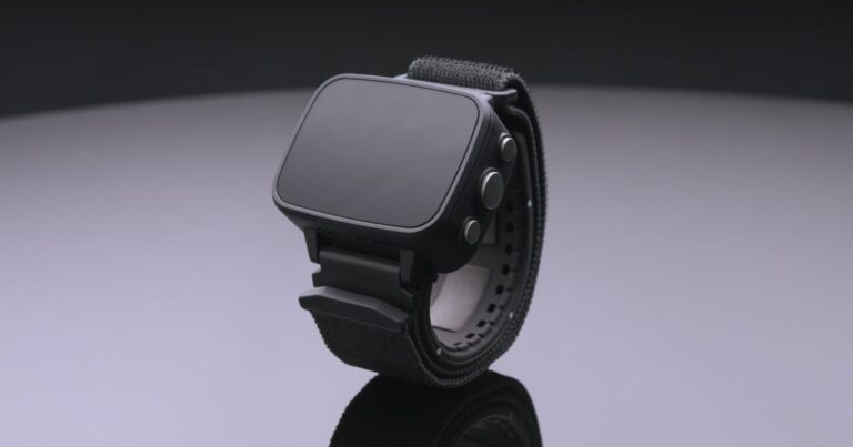 Fasikl's NeuroAI Wristband for essential tremor gains FDA clearance