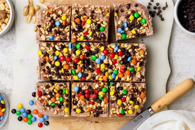 Cottage Cheese Cheesecake Bars (No Bake!)