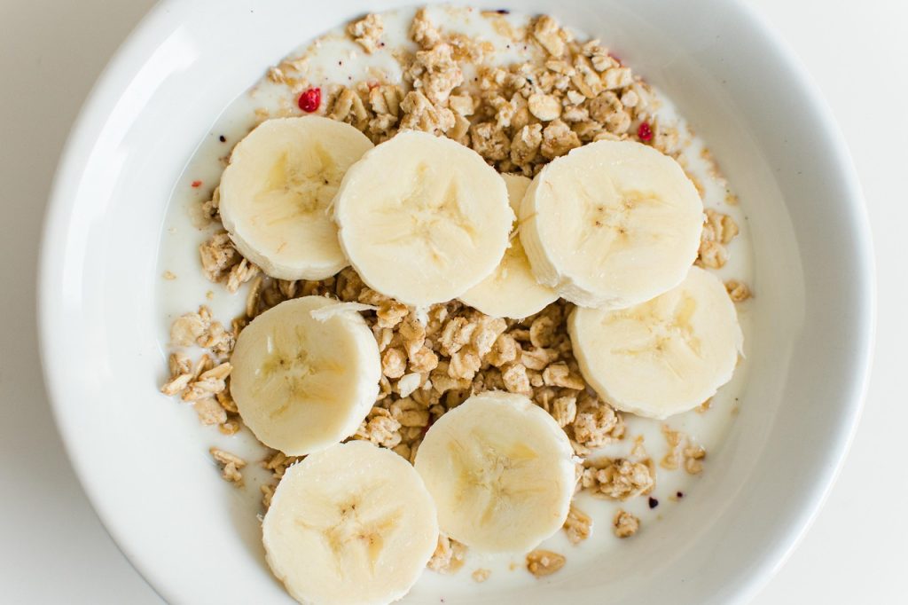 cereal, food, breakfast, meal, banana, sliced bananas, healthy, nutrition, cereal, banana, banana, banana, banana, banana, sliced bananas, sliced bananas-5712340.jpg