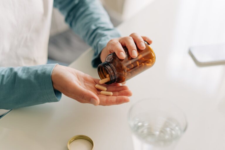 When Is the Best Time to Take Your Vitamins? A Guide for Women